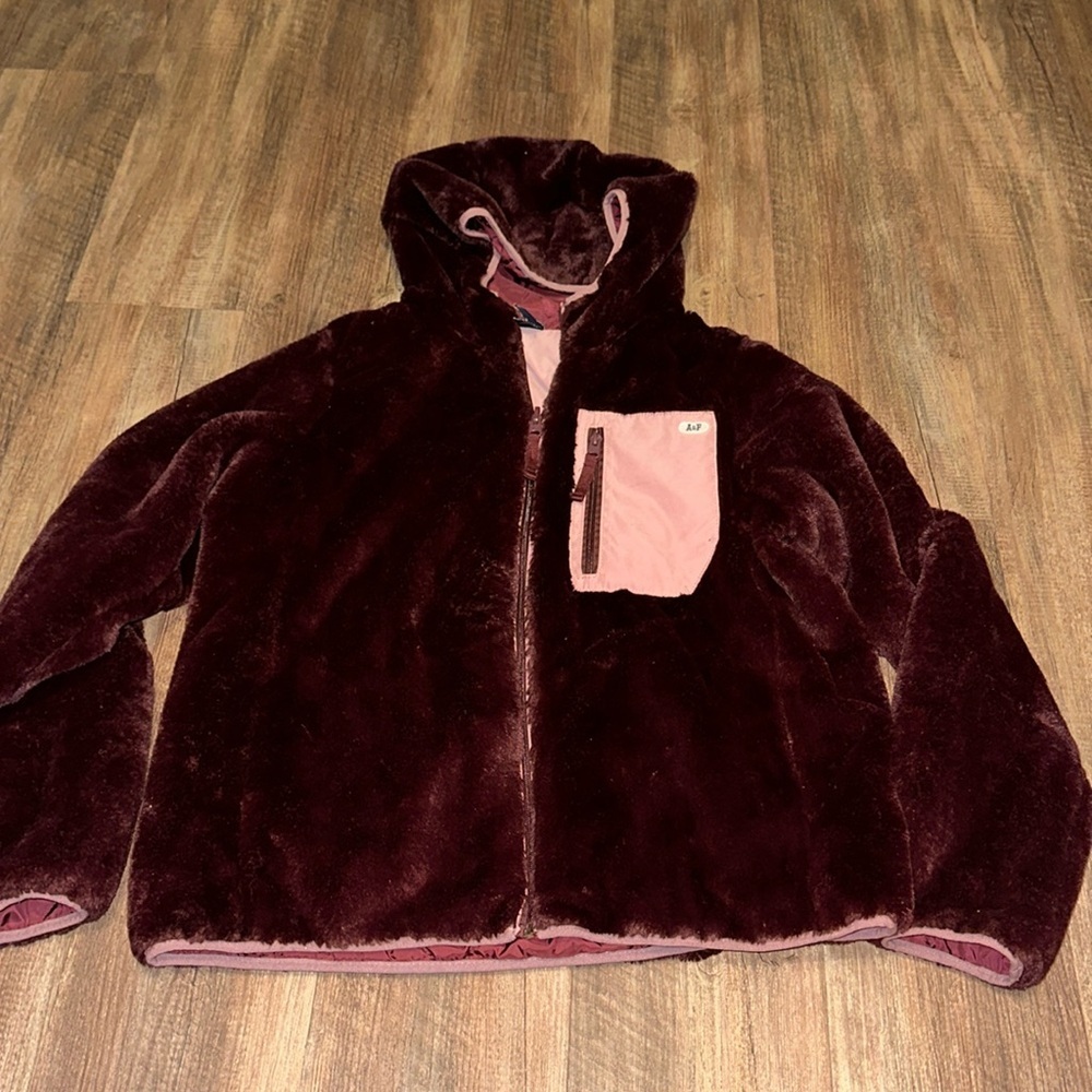 Abercrombie and Fitch Women’s Reversible Fur Coat size M Beautiful!